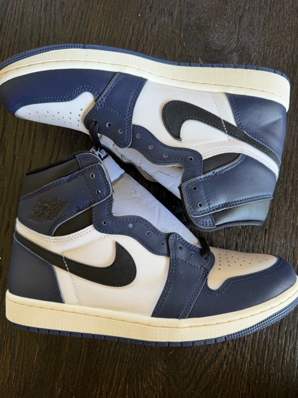 Air Jordan 1 Retro OG High Midnight Navy size 9.5 new